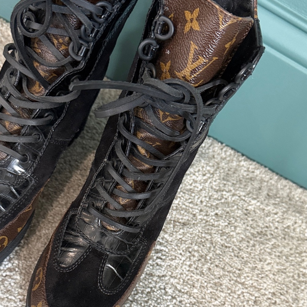 Louis Vuitton Laureate Desert Platform Boots Women’s sz 8 100% Authentic - Picture 7 of 9